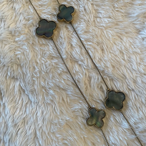 Faux Van Clef & Arpels clover necklace - Picture 3 of 6